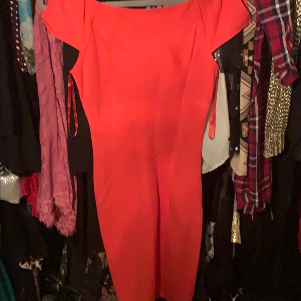 Diane von furstenberg red  fitted dress
